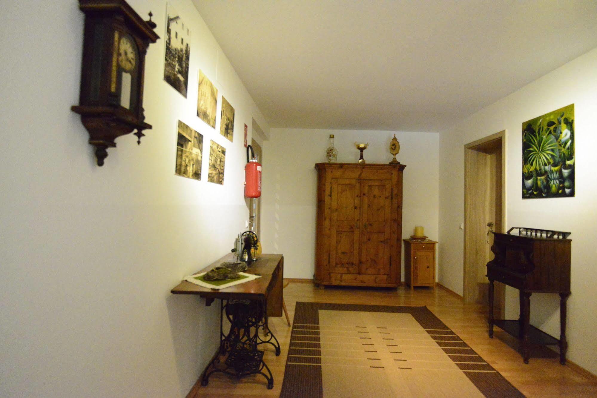 אוברוולאך Gaestehaus Zwischenberger מראה חיצוני תמונה